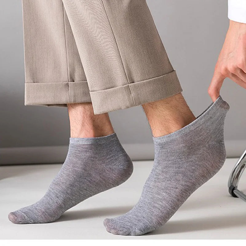 8 Pairs Women/Men Boat Socks Invisible Low Cut Silicone Non-Slip Summer No-Show Ankle Socks Solid Color Casual Breathable